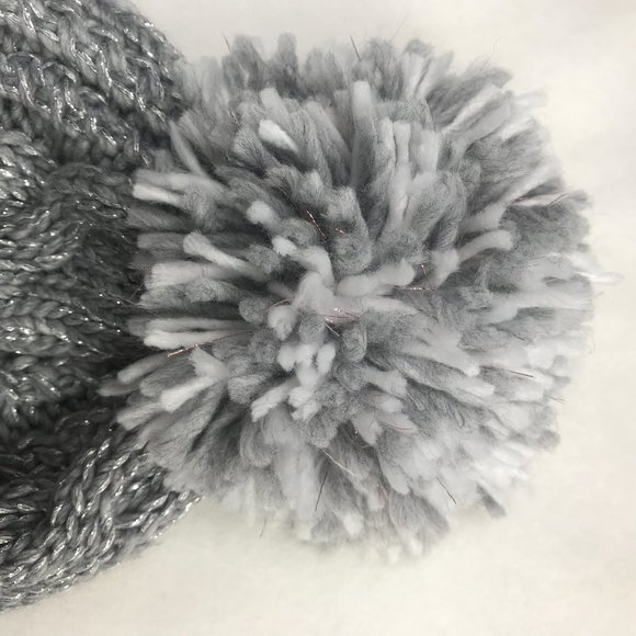 Neiman Marcus Renee's cable knit wool beanie/hat - Picture 3 of 5